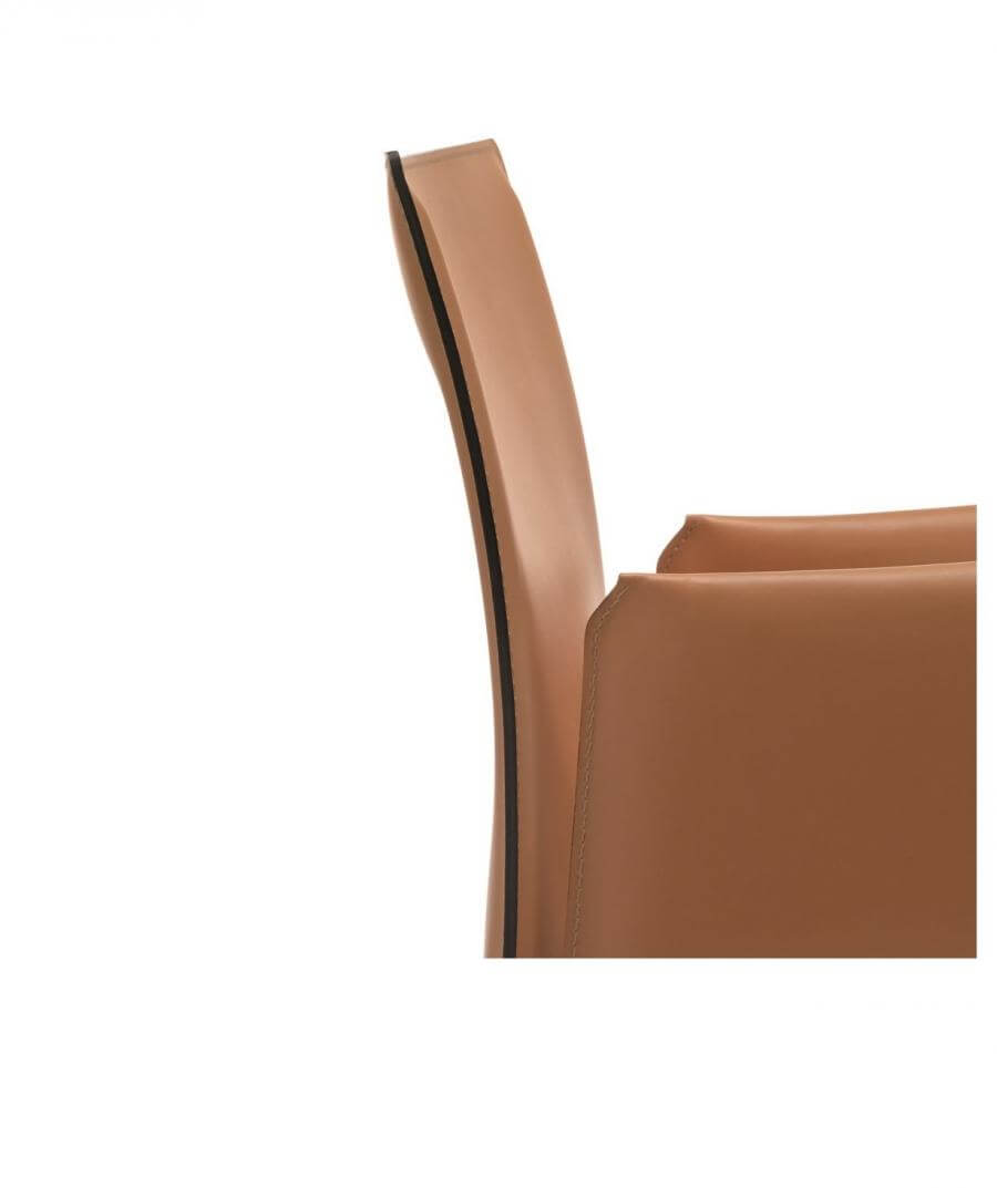 Lomacasa_Pellizzoni_Bizzy-扶手椅_描述