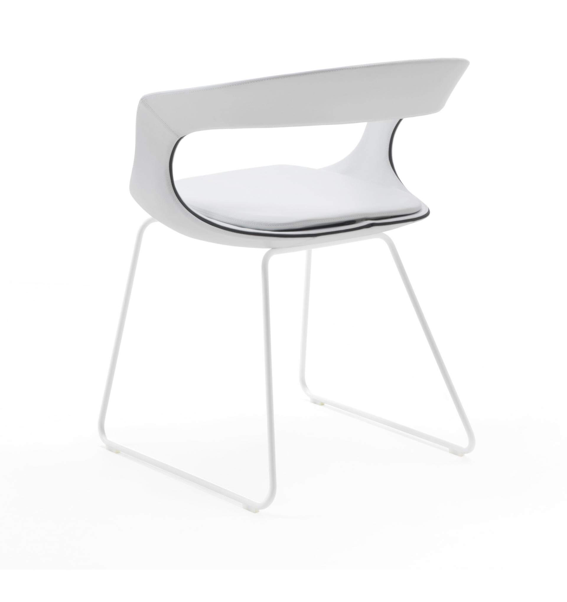 Lomacasa_Pellizzoni_Frenchkiss-Low-Back-扶手椅_hero