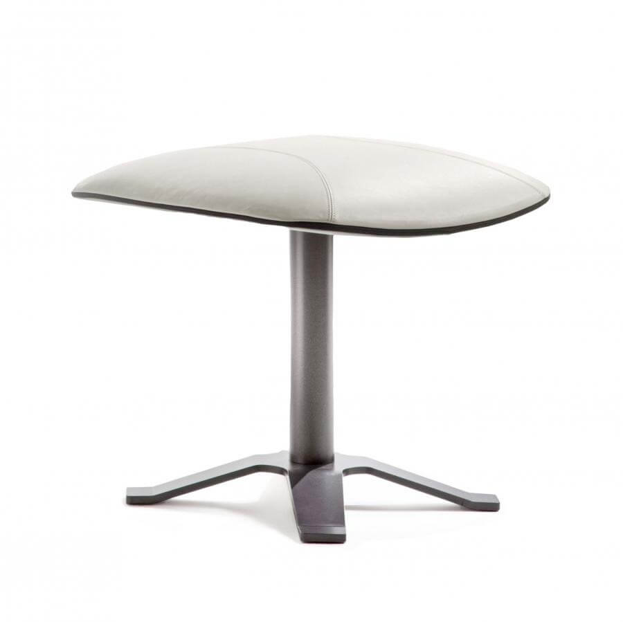 Lomacasa_Pellizzoni_Lullaby-坐墩_描述