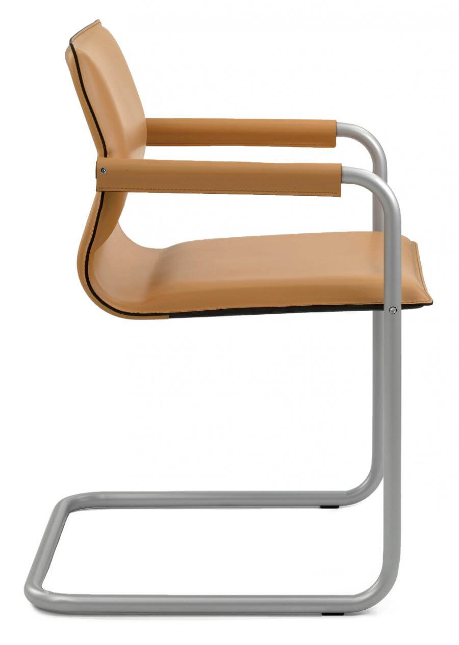 Lomacasa_Pellizzoni_Lybra-扶手椅_描述