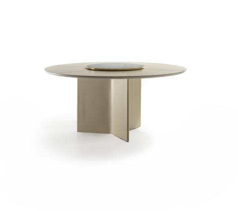 Lomacasa_Pellizzoni_Star-Table_featured
