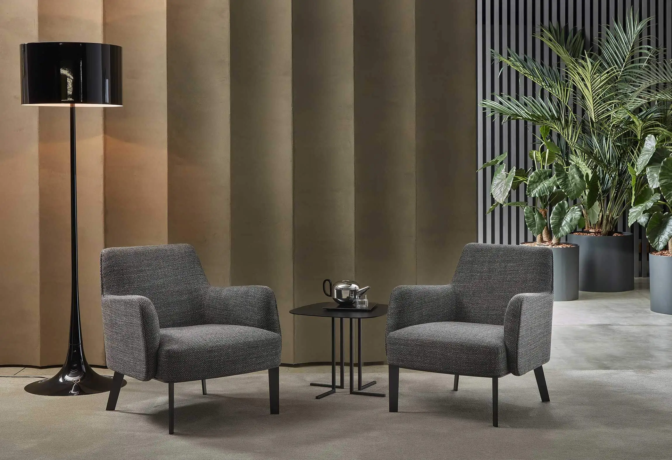 Lomacasa Marelli Clipper High 扶手椅 畫廊 1-15