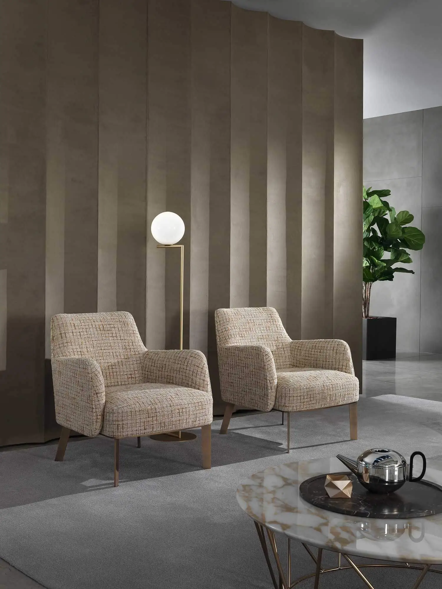 Lomacasa Marelli Clipper High 扶手椅 畫廊 1-5