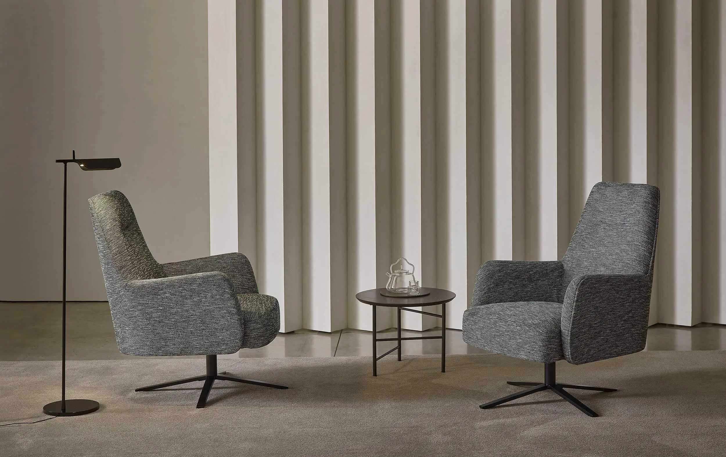 Lomacasa Marelli Clipper Low 扶手椅 畫廊 1-12