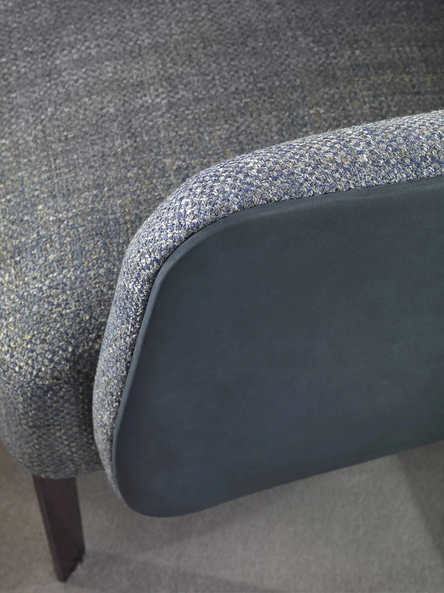 Lomacasa Marelli Clipper Low 扶手椅 畫廊 1-8