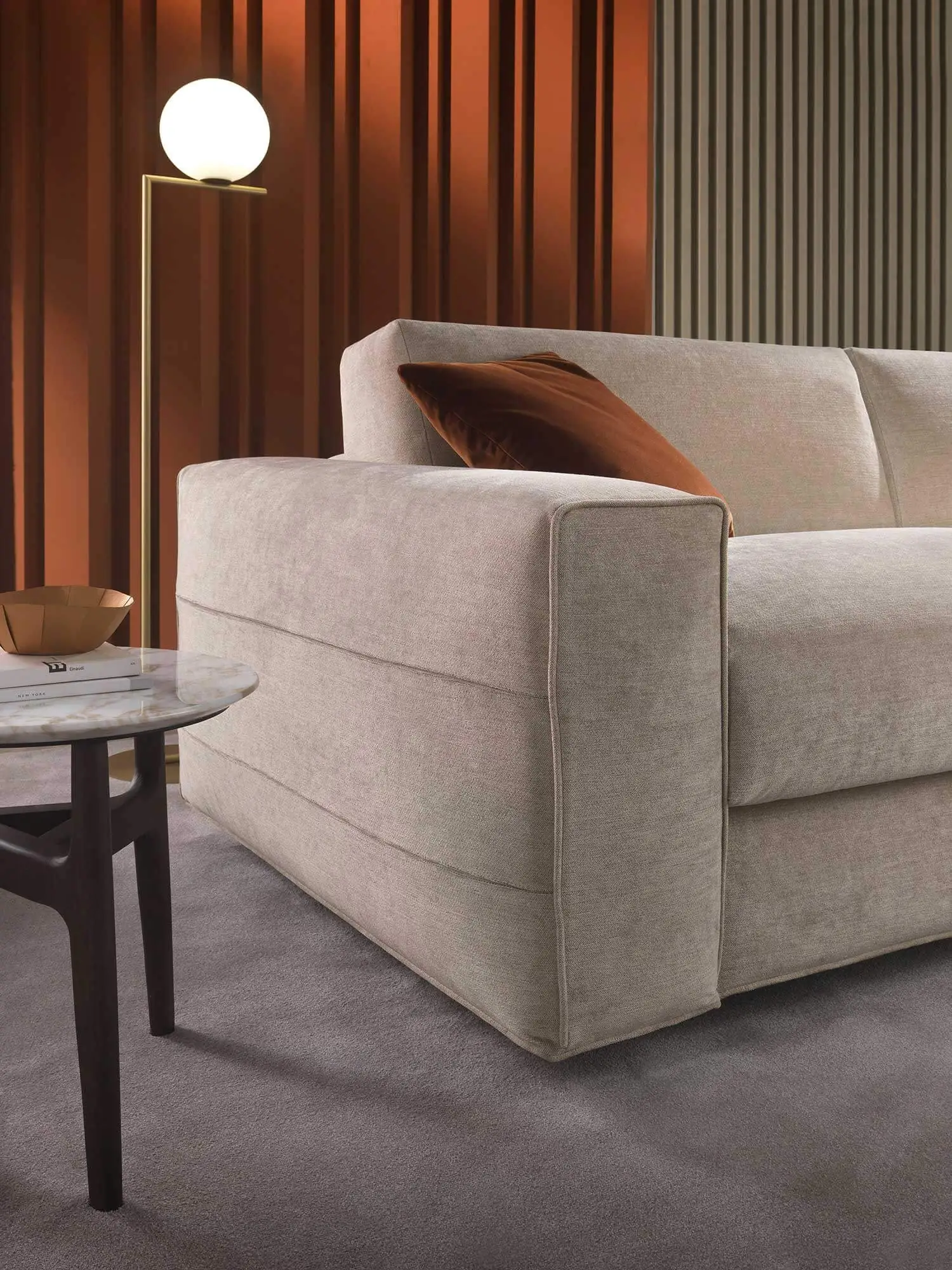 Lomacasa Marelli Demon 沙發 床 畫廊 1-1