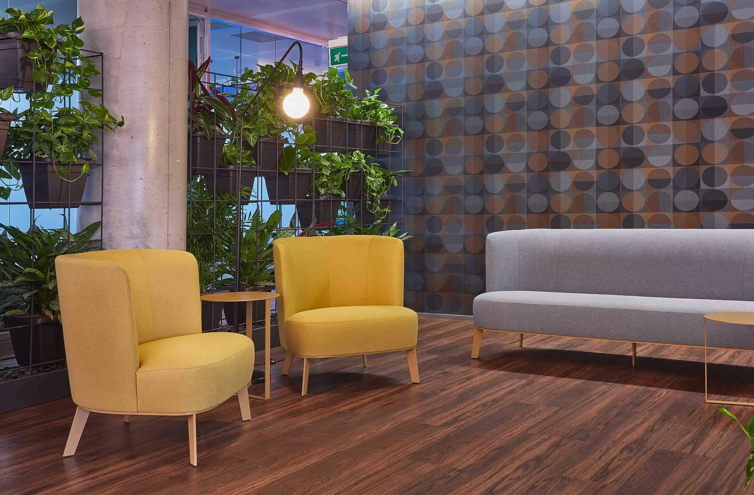 Lomacasa Marelli Derek 扶手椅 畫廊 1-2