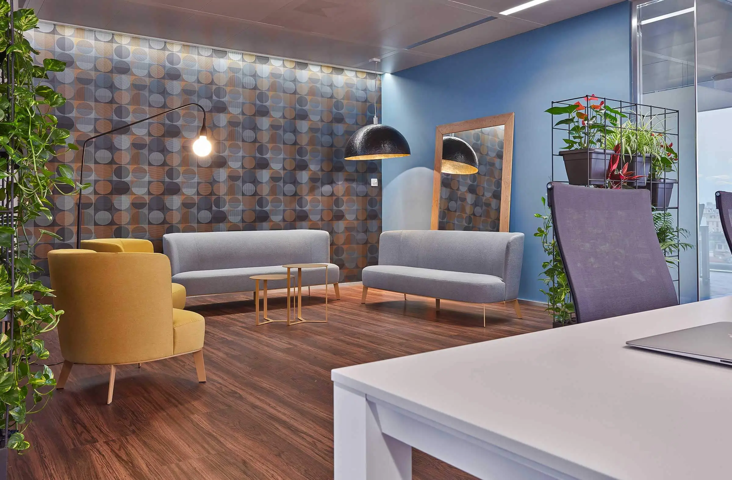 Lomacasa Marelli Derek 扶手椅 畫廊 1-3