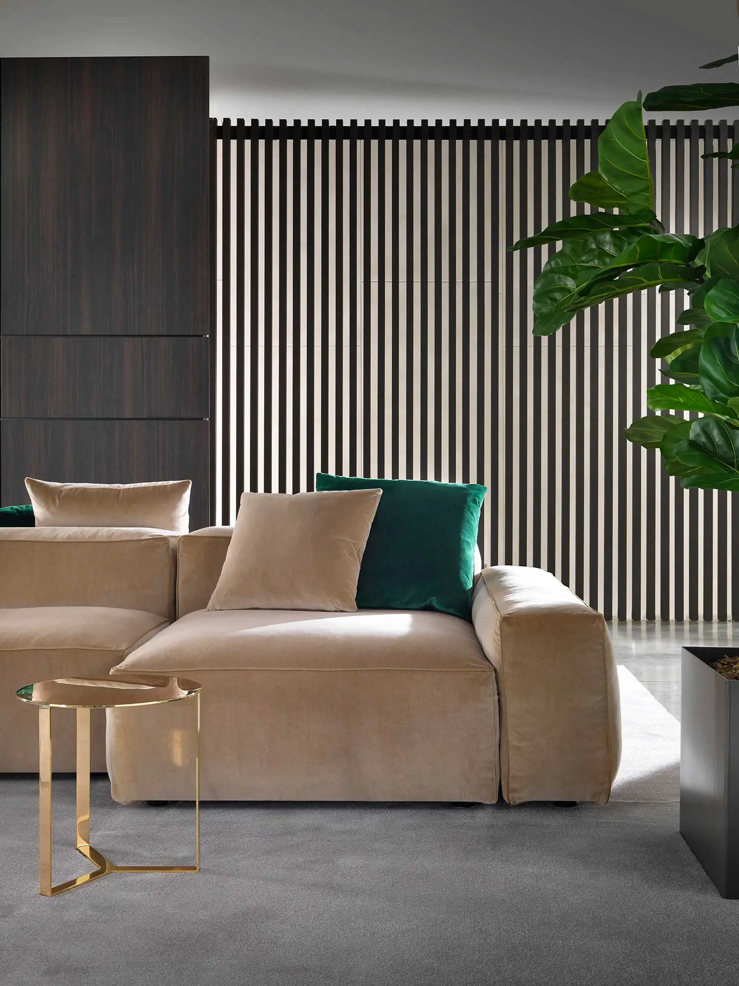 Lomacasa Marelli Gary 沙發 畫廊 1-8