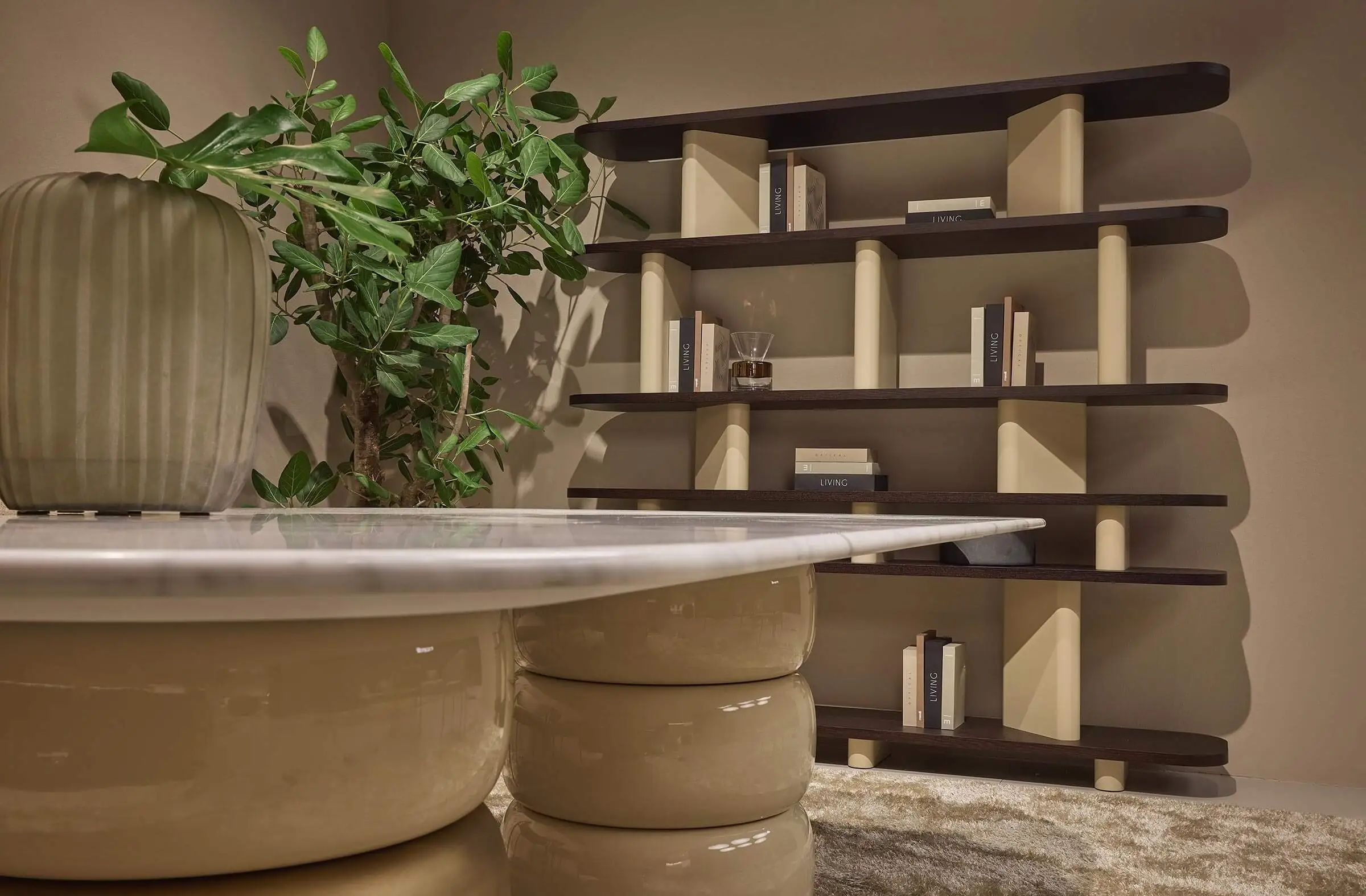 Lomacasa Marelli Lua Dining Table 畫廊 1-5