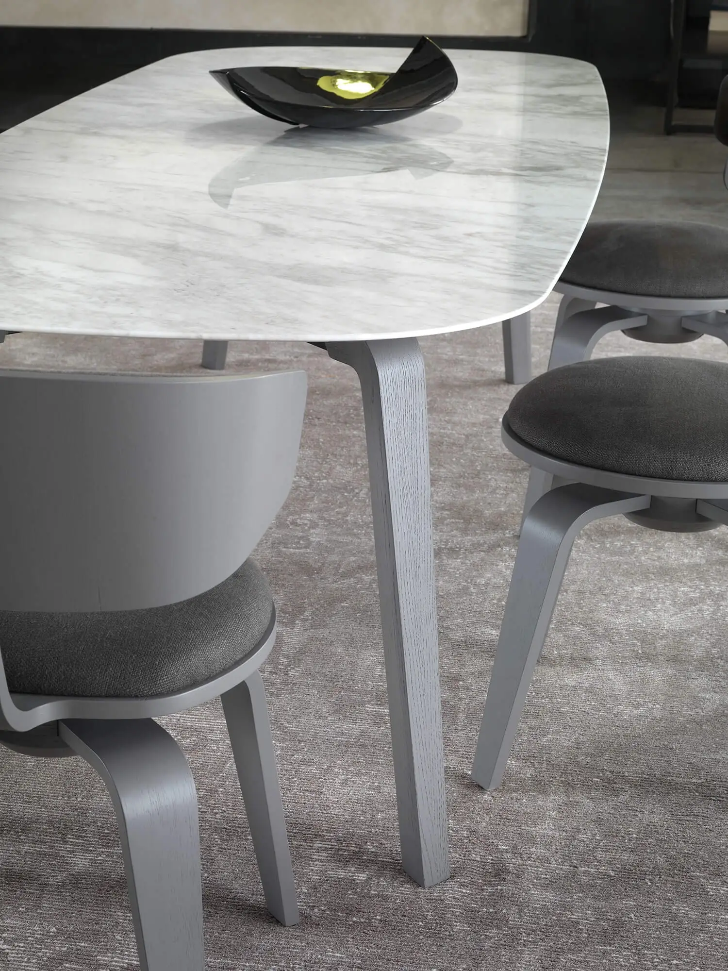 Lomacasa Marelli Mike Dining Table 畫廊 1-3