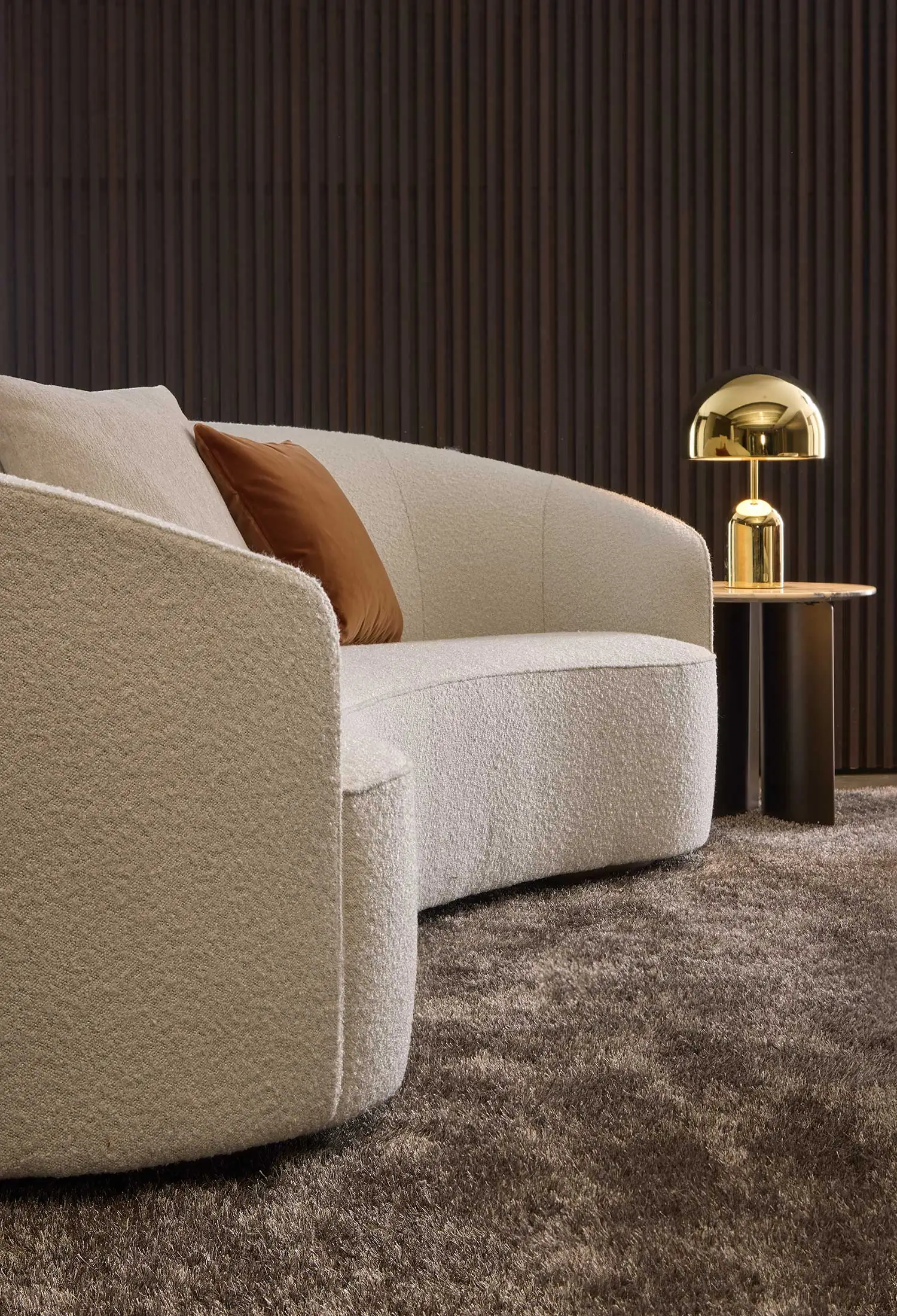 Lomacasa Marelli Moon 沙發 畫廊 1-5