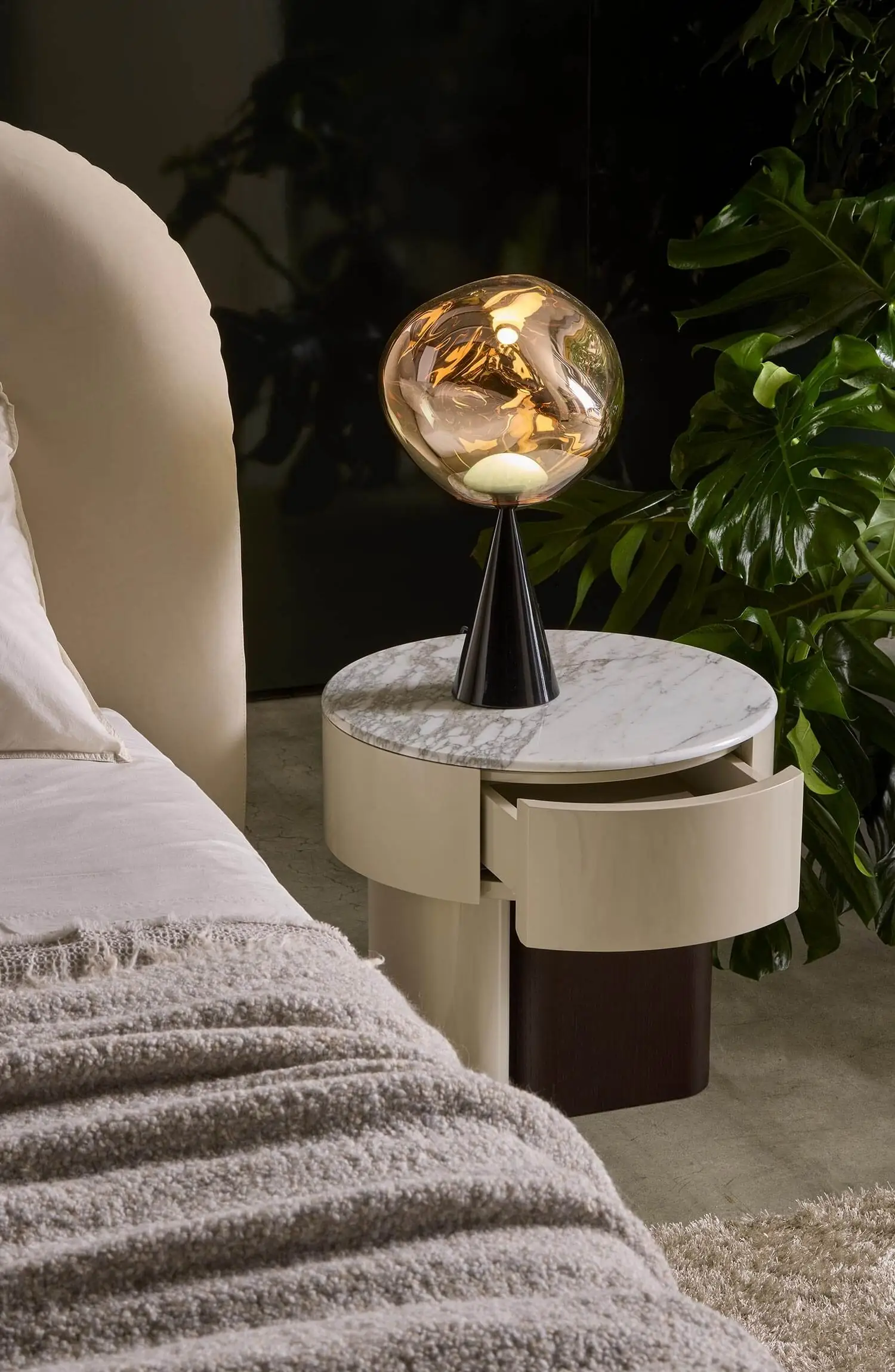 Lomacasa Marelli Onno 床side Table 玄關桌 畫廊 1-2