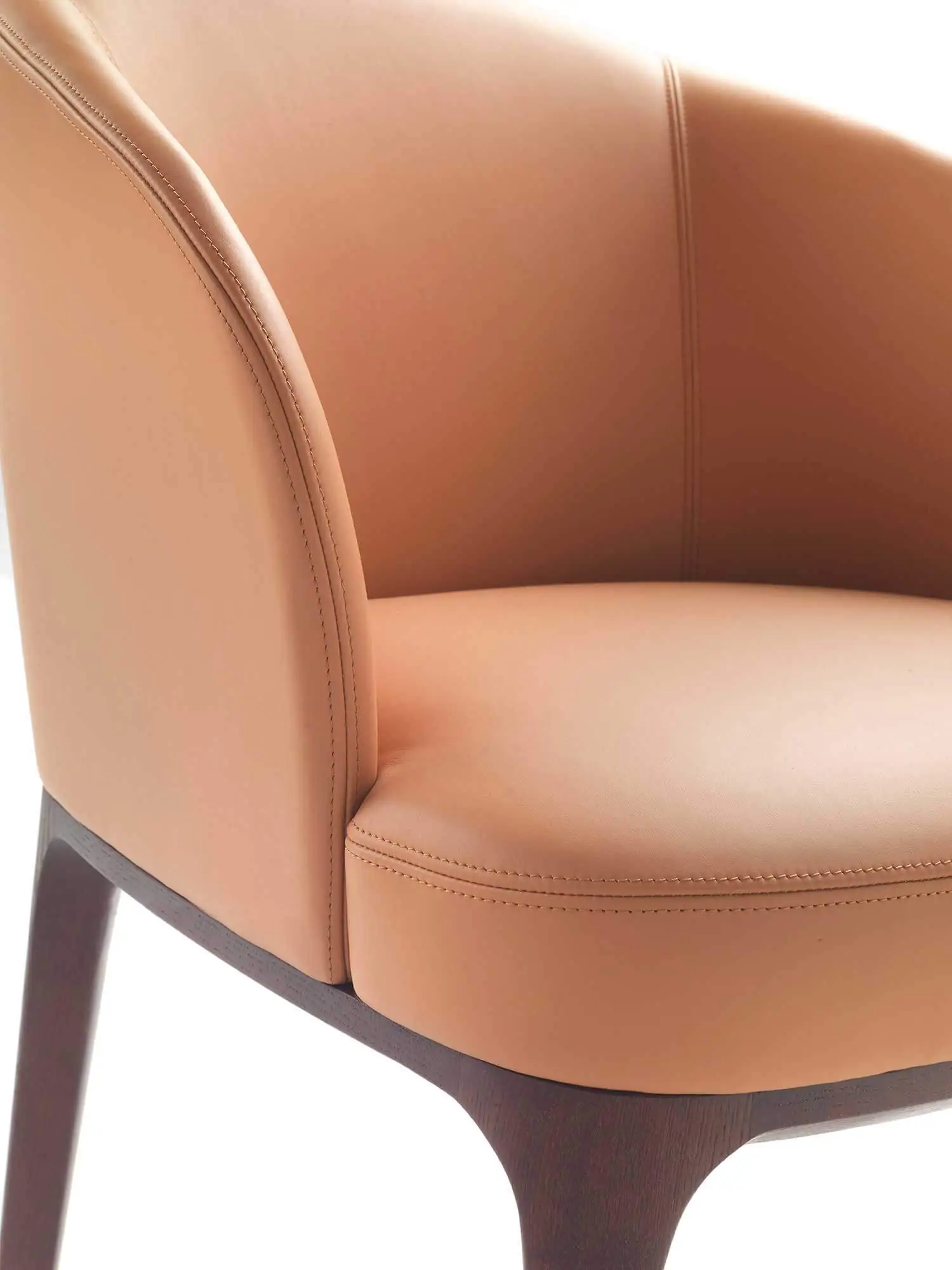 Lomacasa Marelli Paris 扶手椅 畫廊 1-13