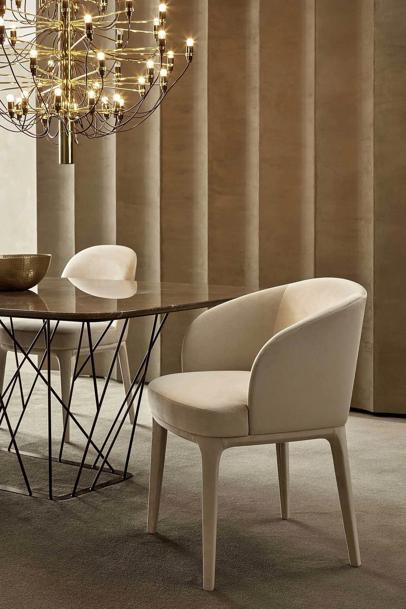 Lomacasa Marelli Paris 扶手椅 畫廊 2-21