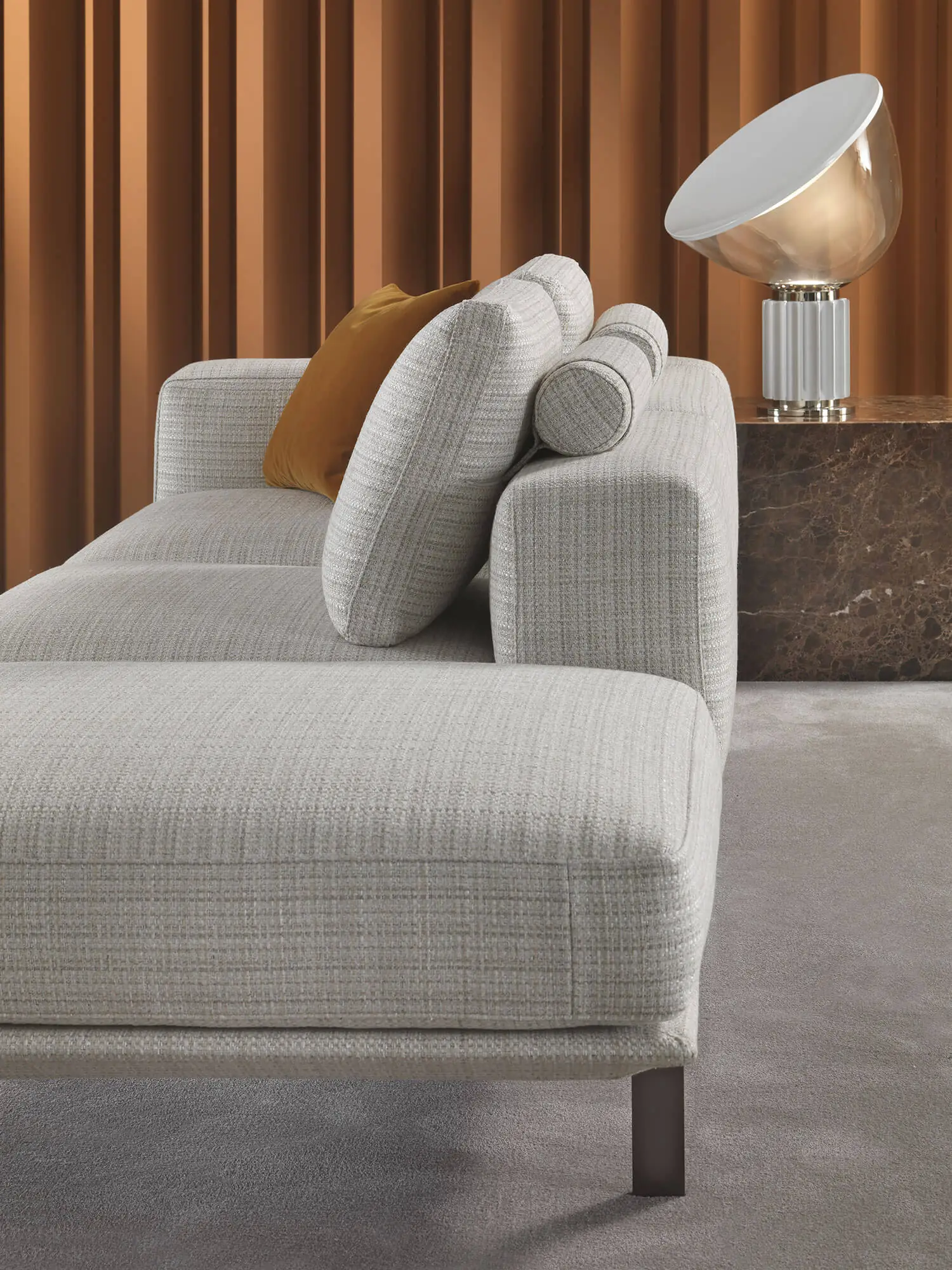 Lomacasa Marelli Richard Quilted 沙發 畫廊 1-31