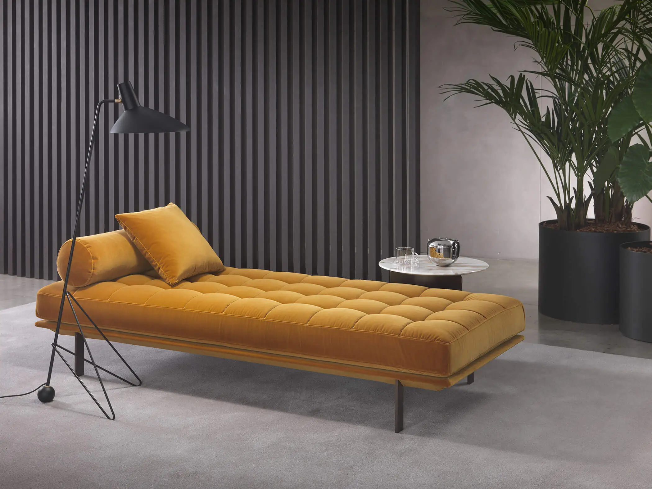 Lomacasa Marelli Richard Quilted 沙發 畫廊 1-5