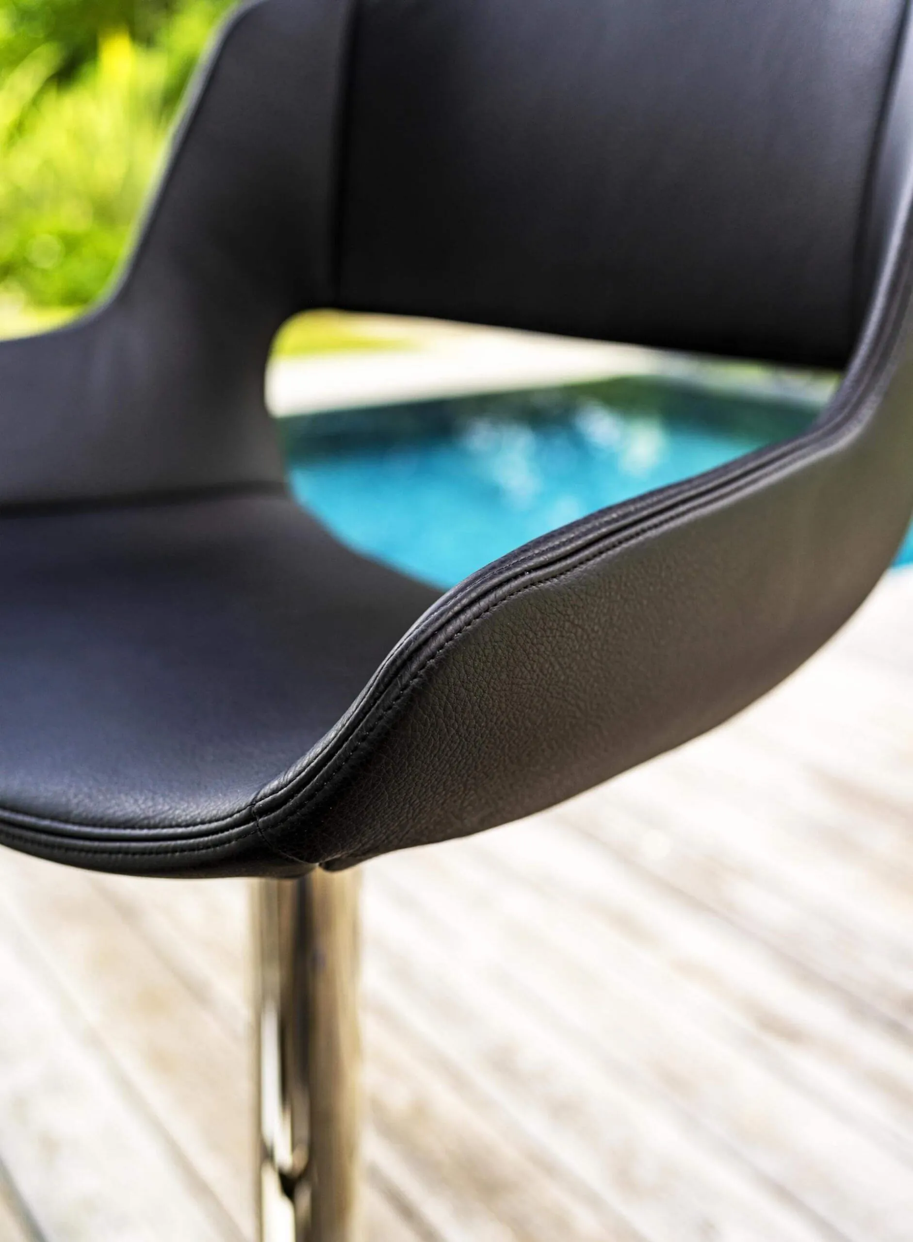 Lomacasa_Pellizzoni_Amaranta-Swivel-凳子_畫廊-2