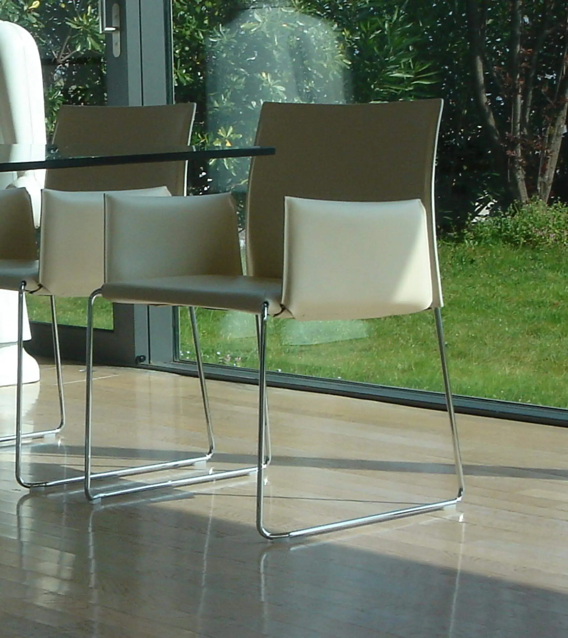 Lomacasa_Pellizzoni_Bizzy-扶手椅_畫廊-3