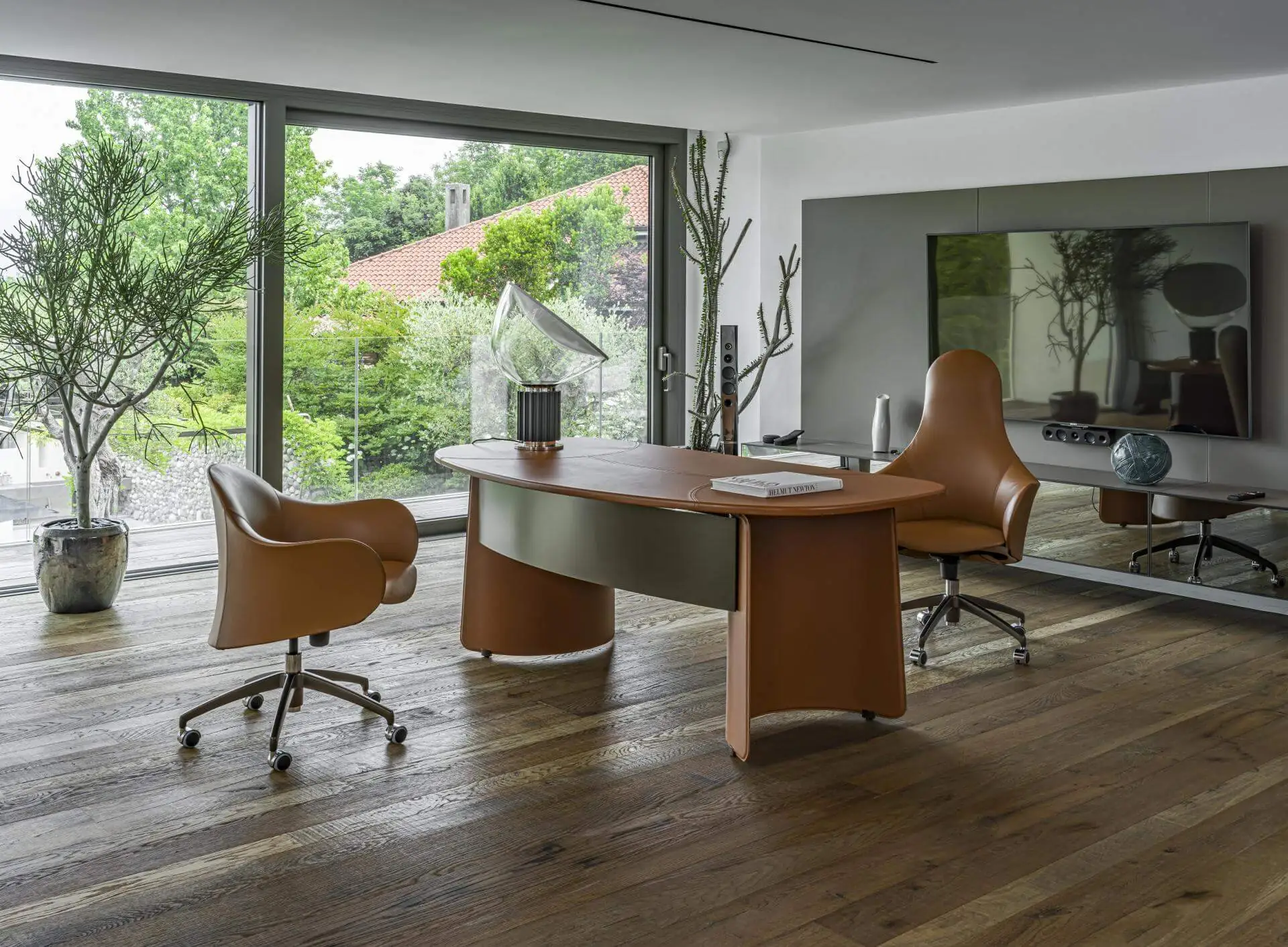 Lomacasa_Pellizzoni_Butterfly-書桌_畫廊-6