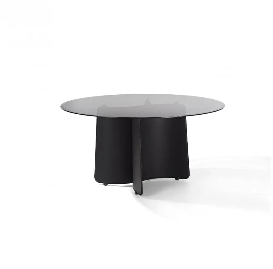 Lomacasa_Pellizzoni_Butterfly-Table_featured
