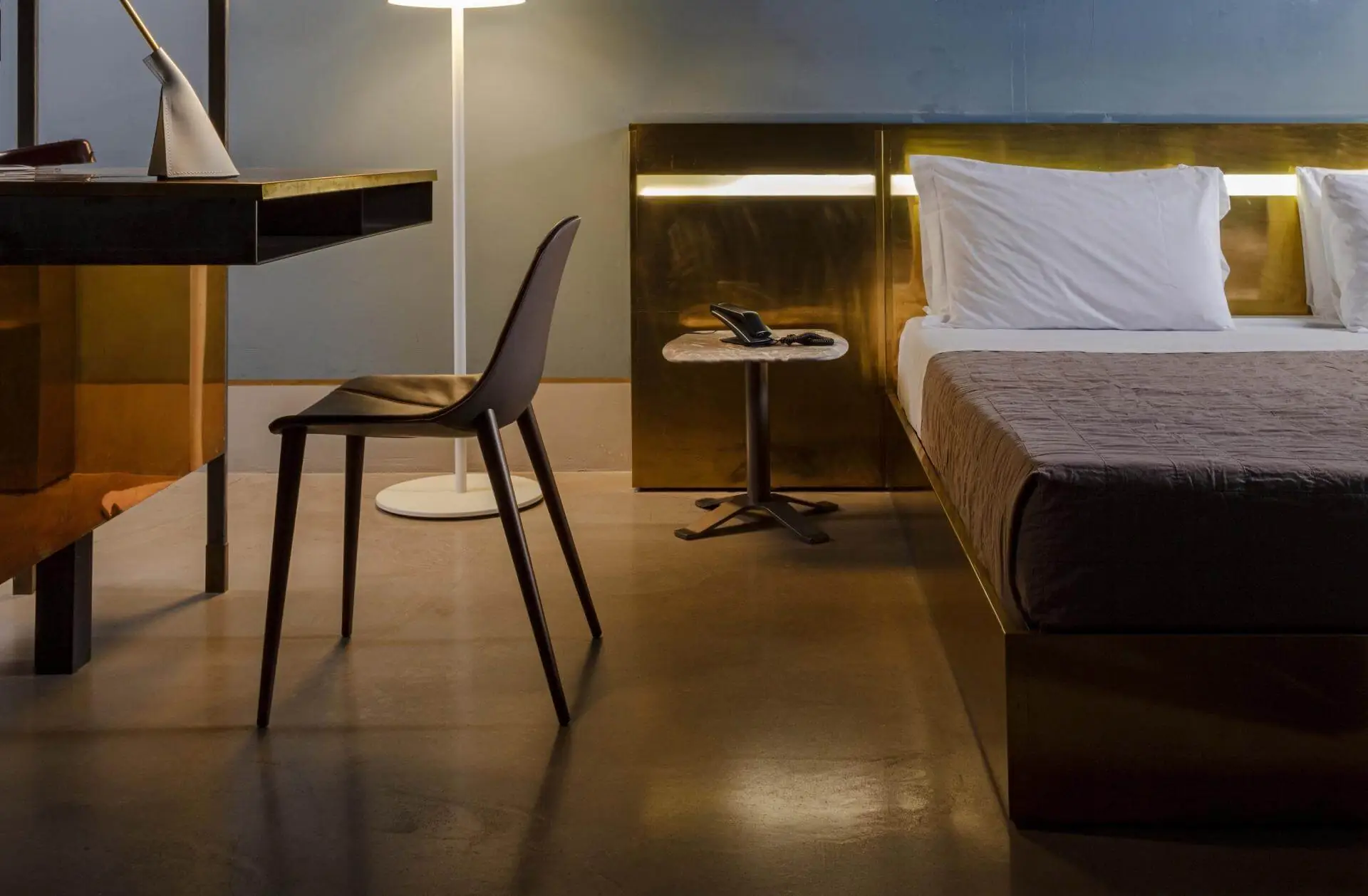 Lomacasa_Pellizzoni_Couture-椅子_畫廊-4