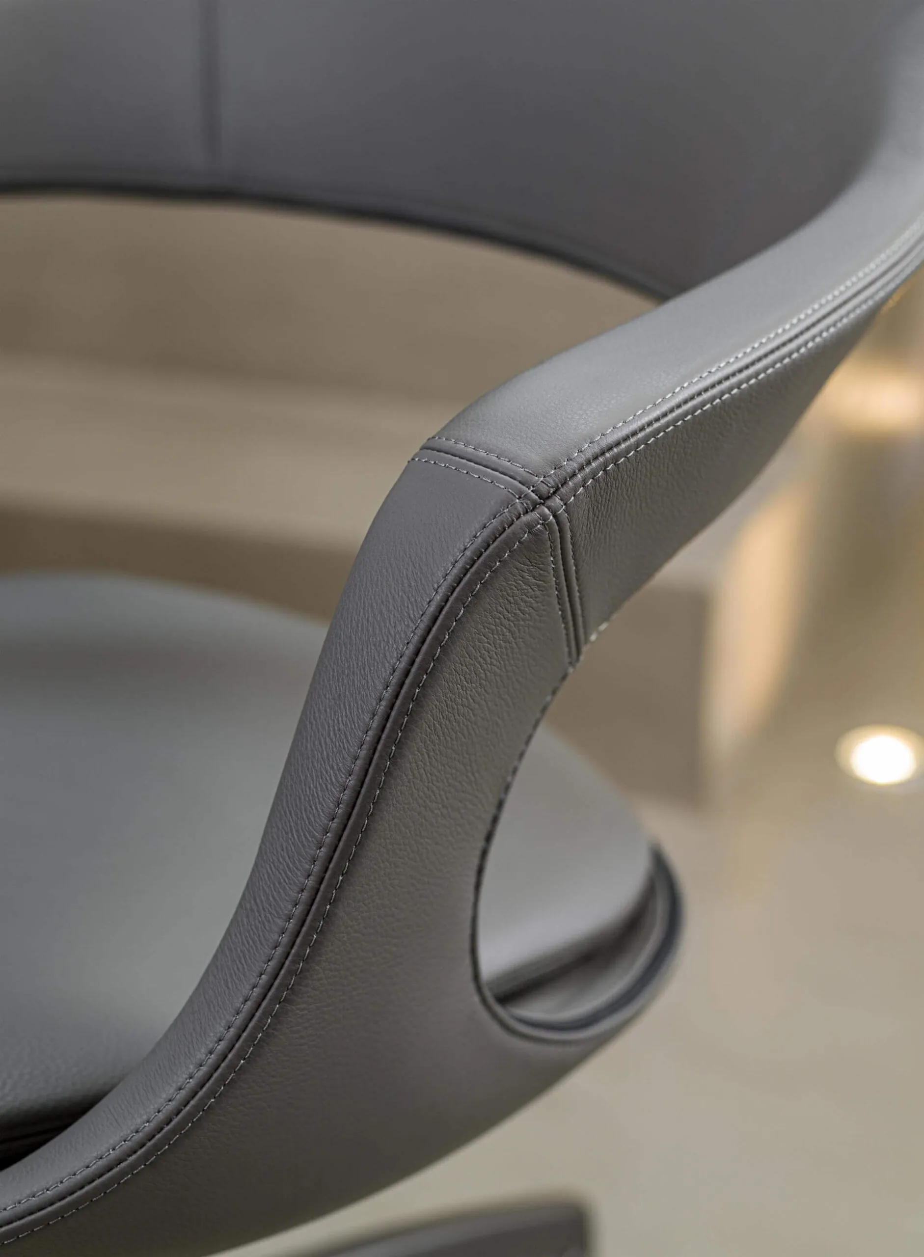 Lomacasa_Pellizzoni_Frenchkiss-Office-Wheels_畫廊-2