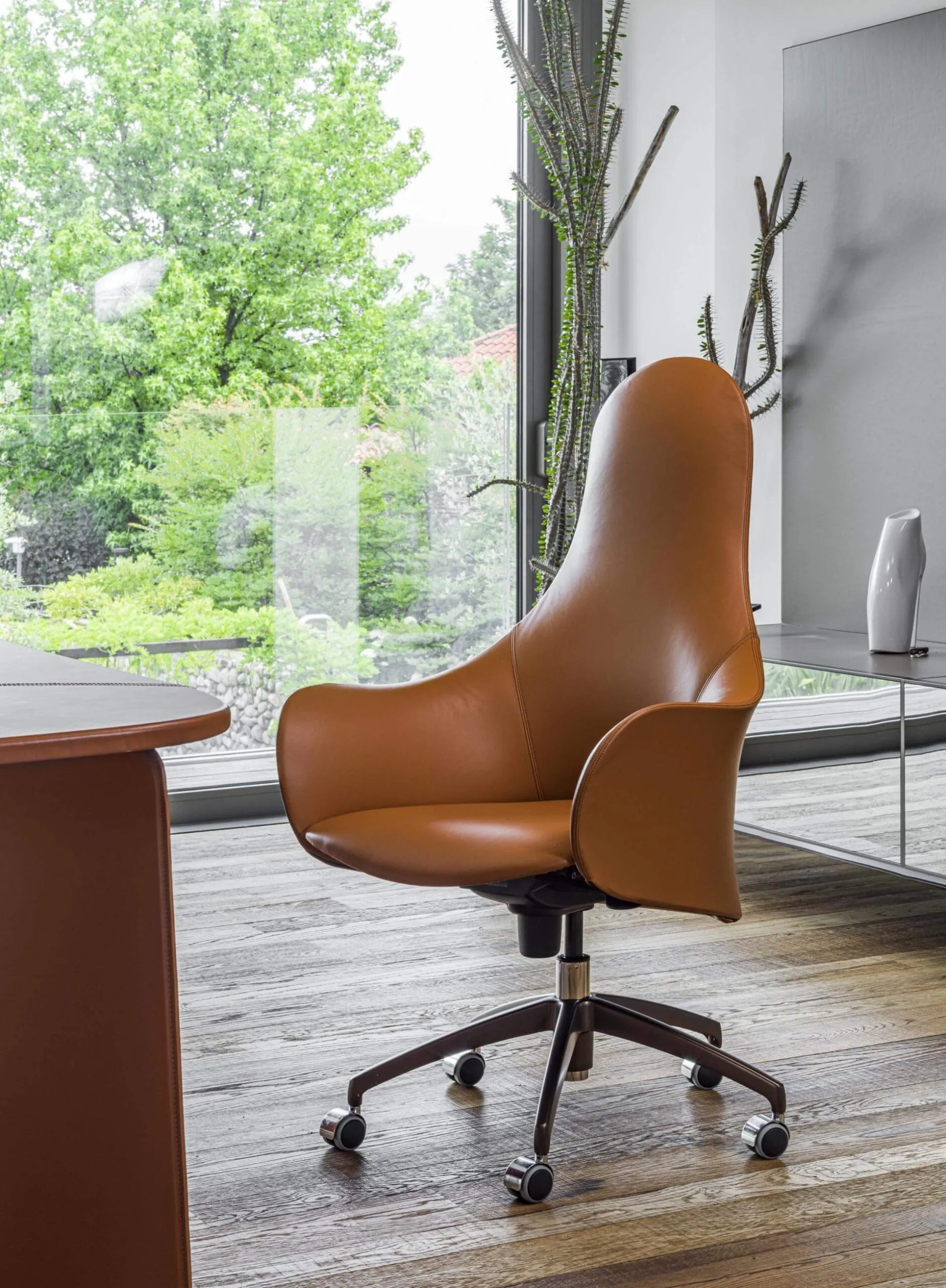 Lomacasa_Pellizzoni_Hipod-辦公椅_畫廊-1