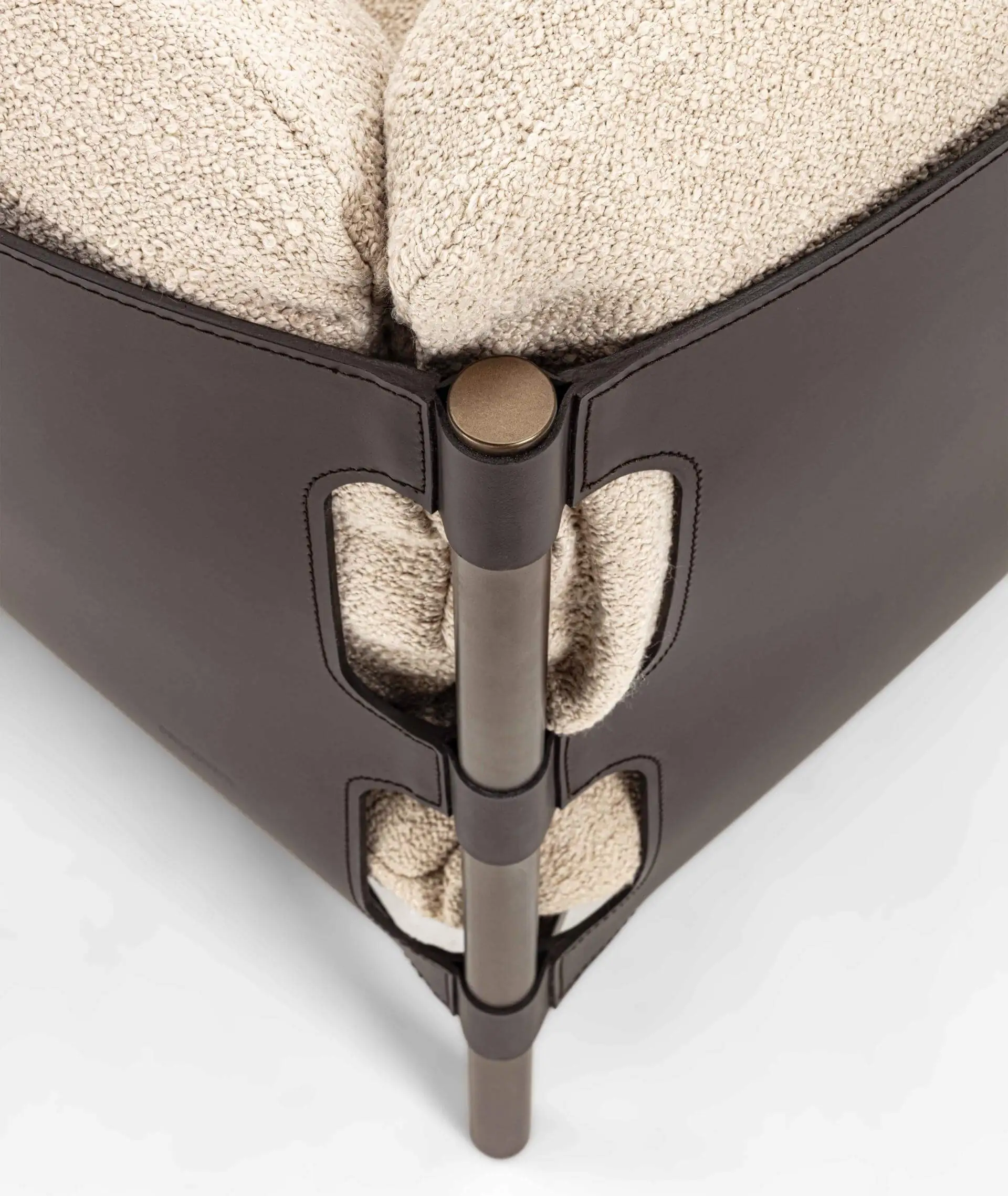 Lomacasa_Pellizzoni_Iris-Relax-扶手椅_畫廊-4