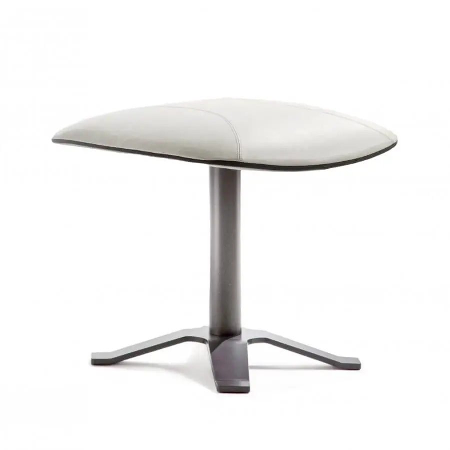 Lomacasa_Pellizzoni_Lullaby-坐墩_描述