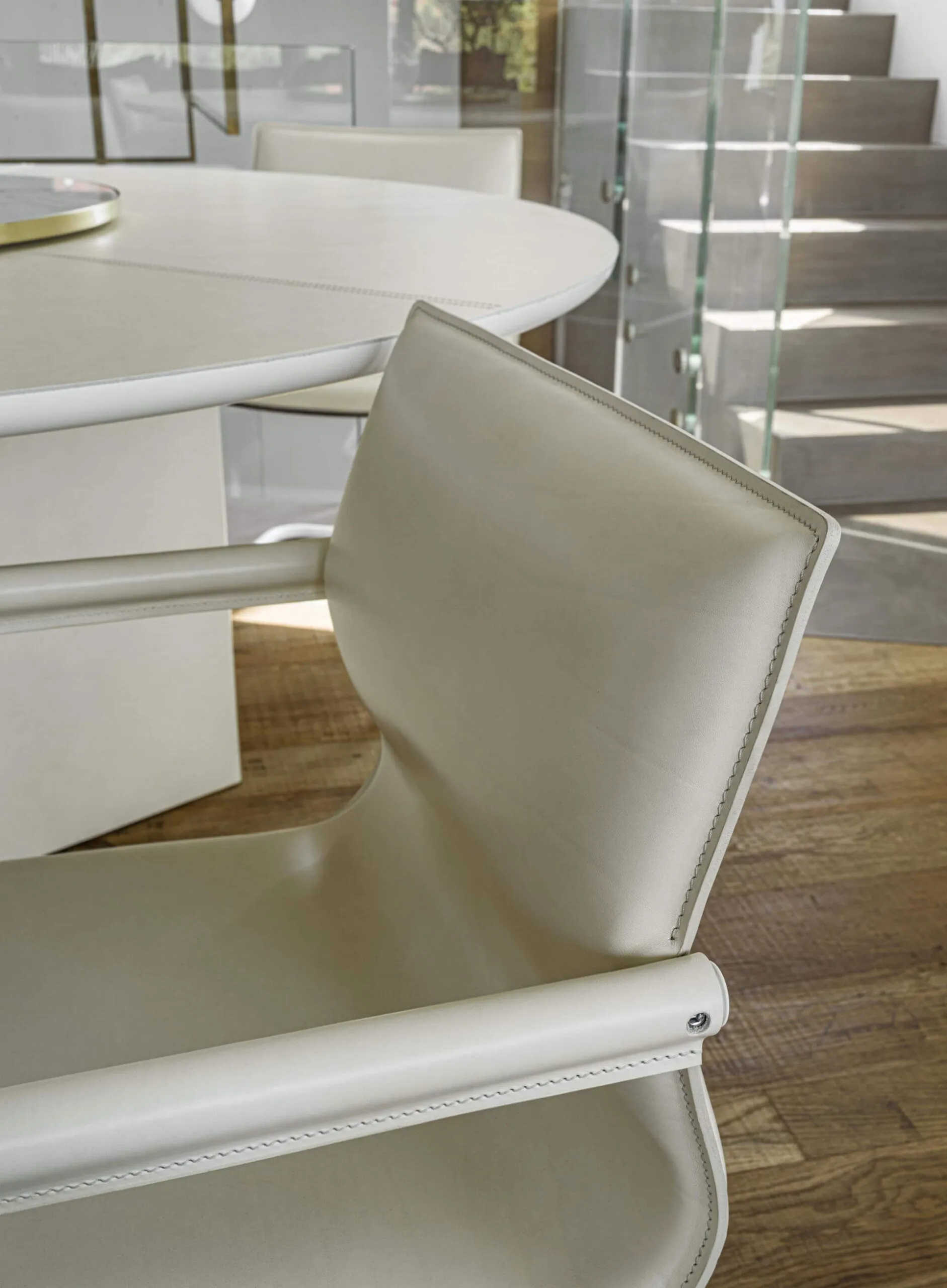 Lomacasa_Pellizzoni_Lybra-扶手椅_畫廊-2