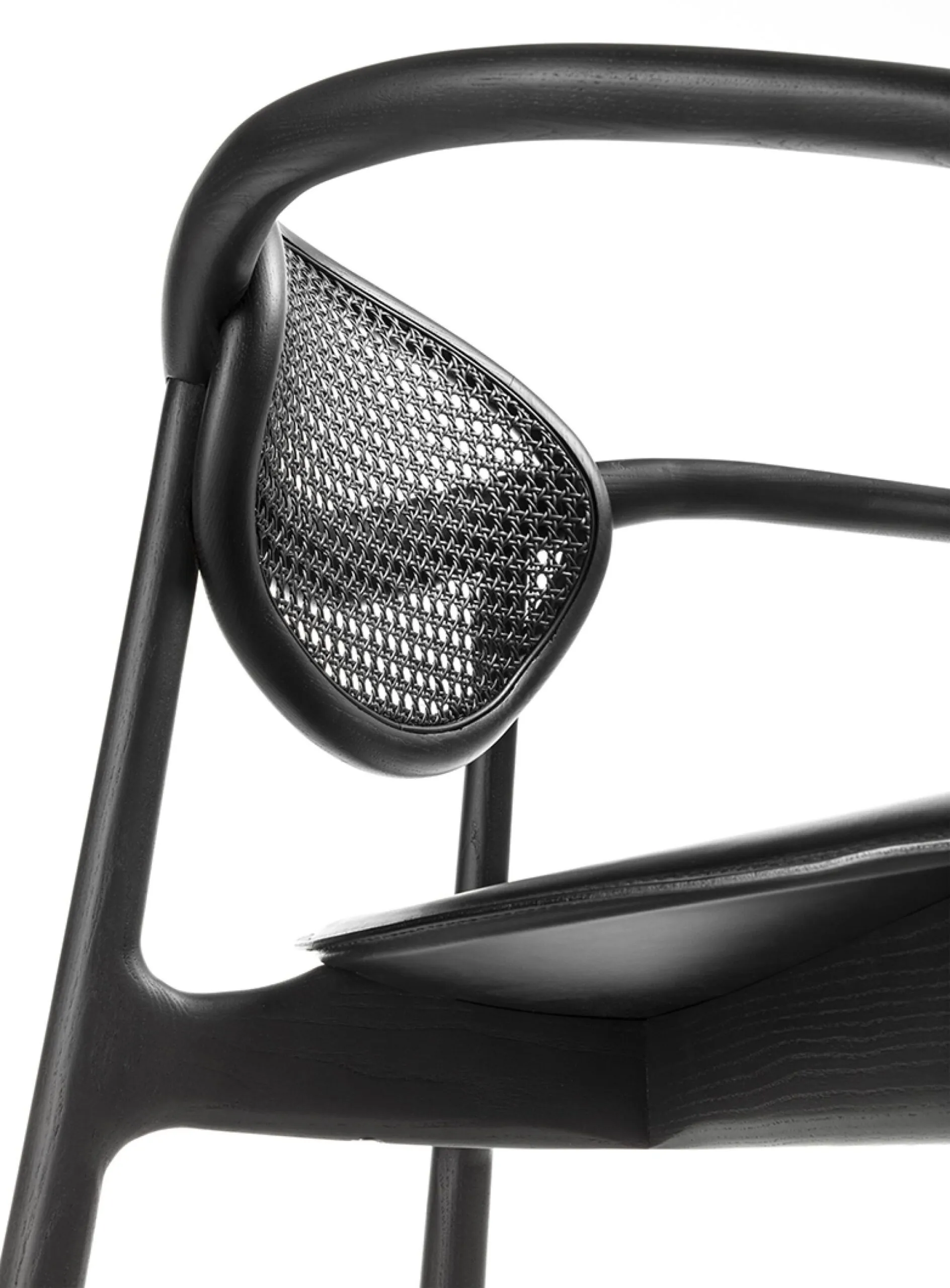 Lomacasa_Pellizzoni_Marlena-扶手椅_畫廊-3