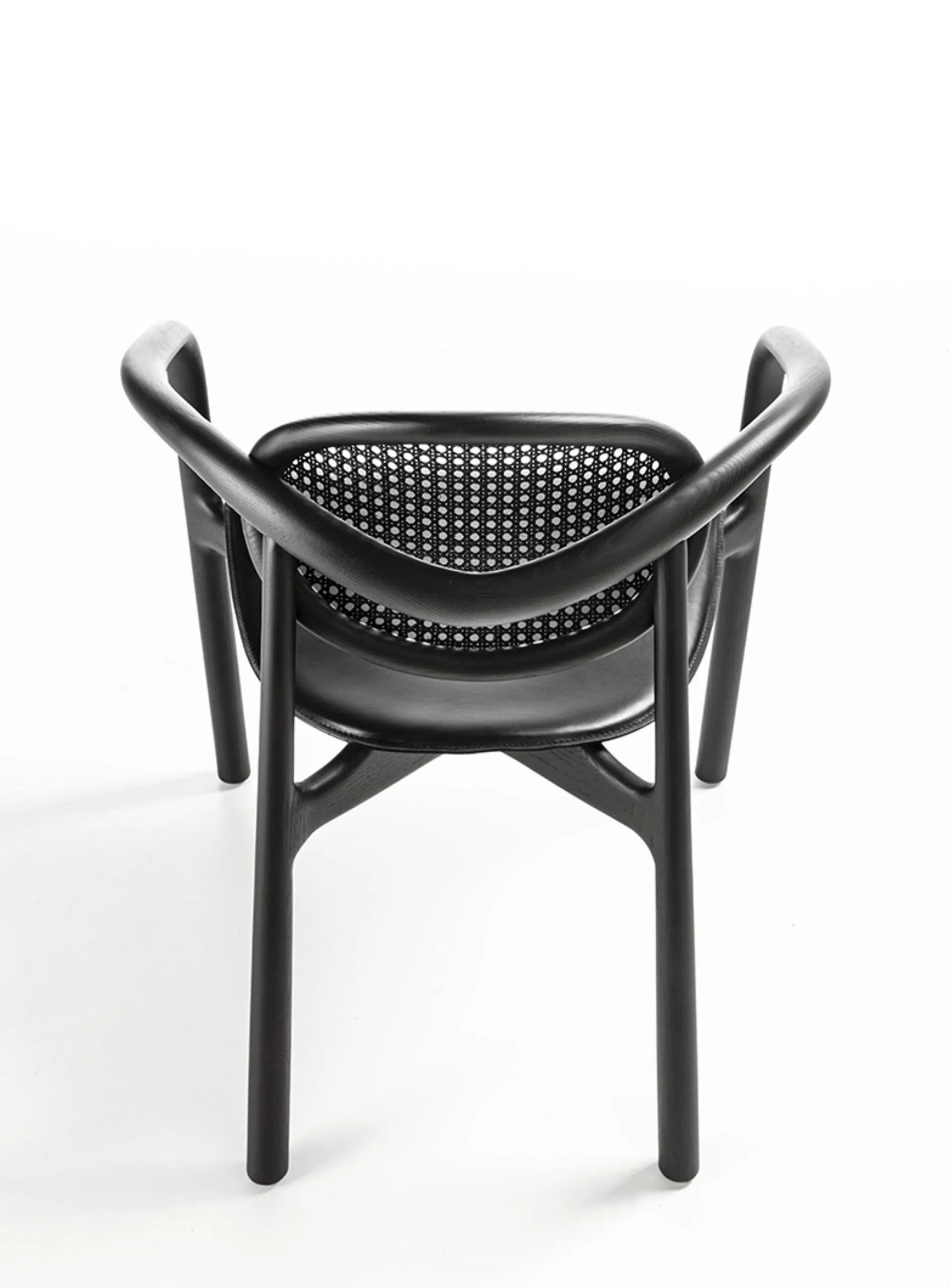 Lomacasa_Pellizzoni_Marlena-扶手椅_畫廊-4