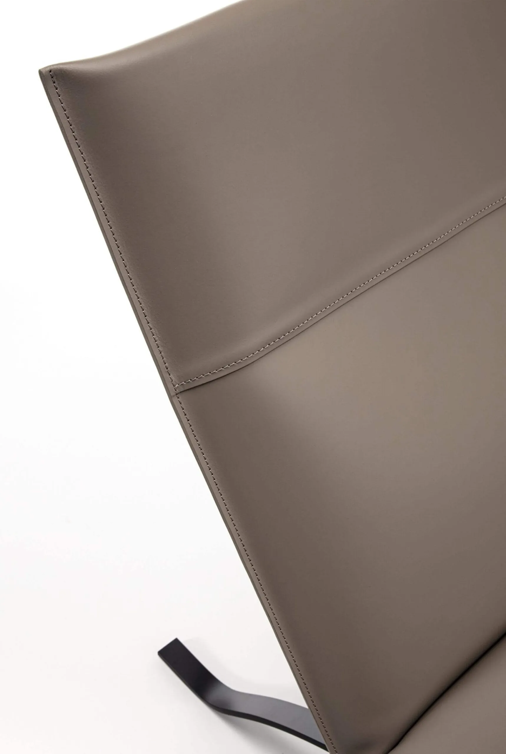 Lomacasa_Pellizzoni_Mood-Relax-扶手椅_畫廊-7