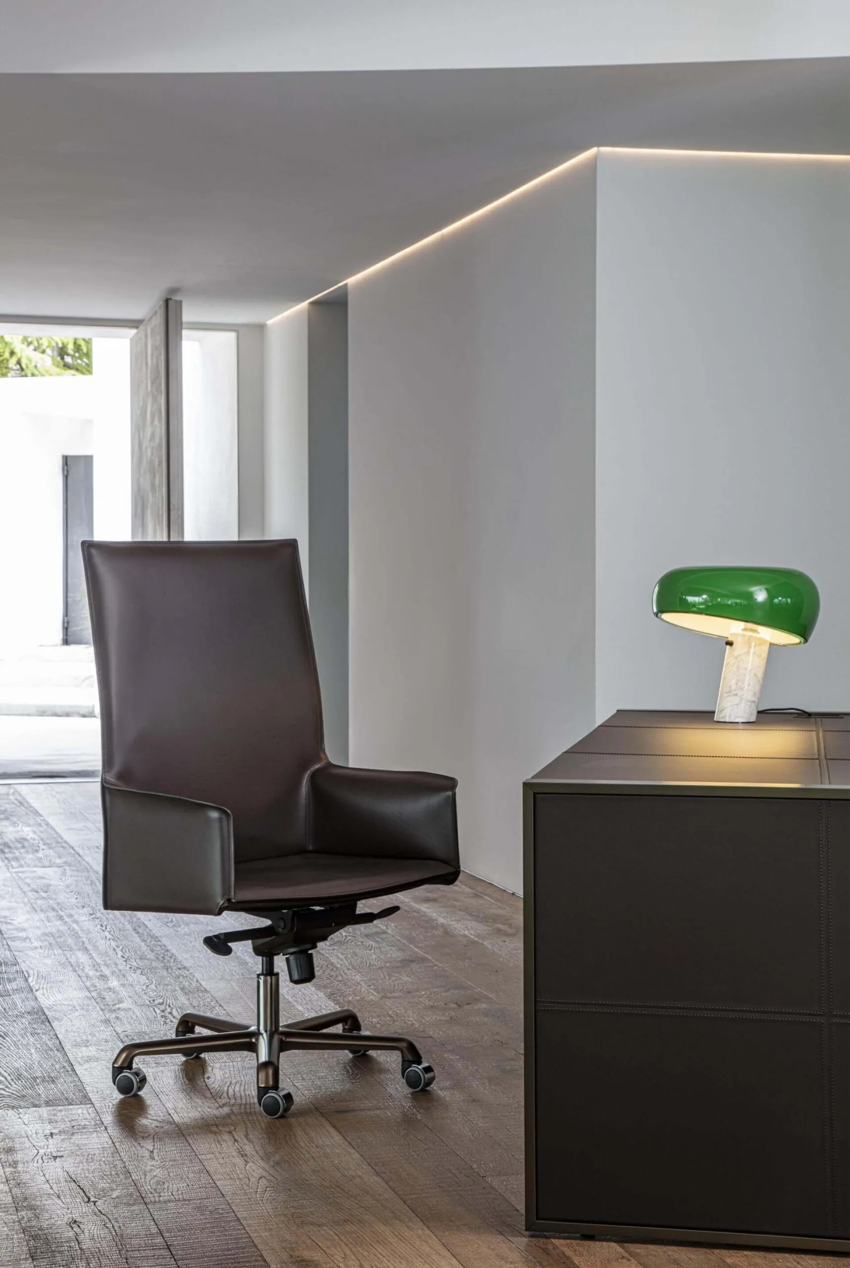 Lomacasa_Pellizzoni_Pasqualina-辦公椅_畫廊-11