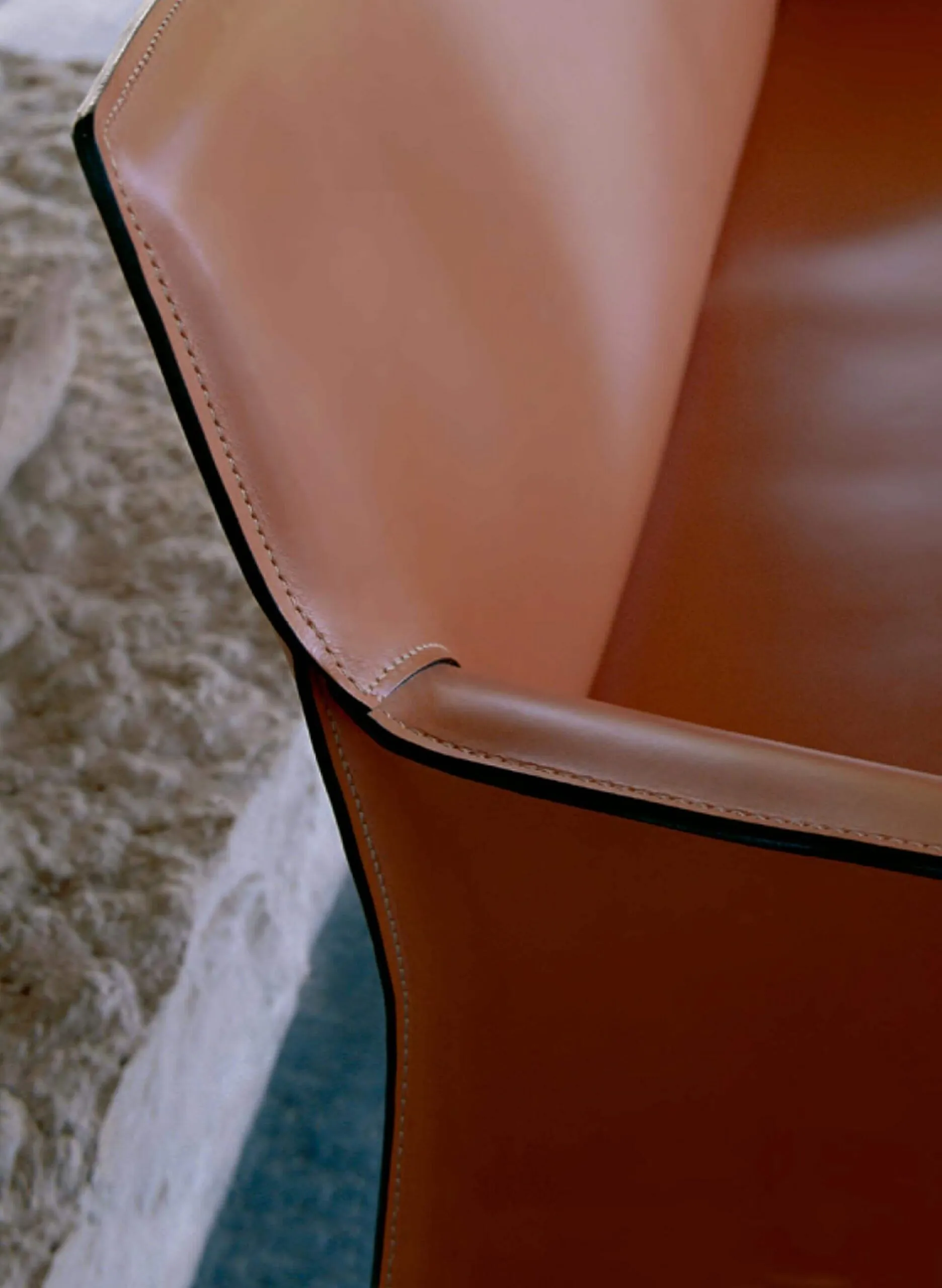 Lomacasa_Pellizzoni_Pasqualina-沙發_畫廊-2