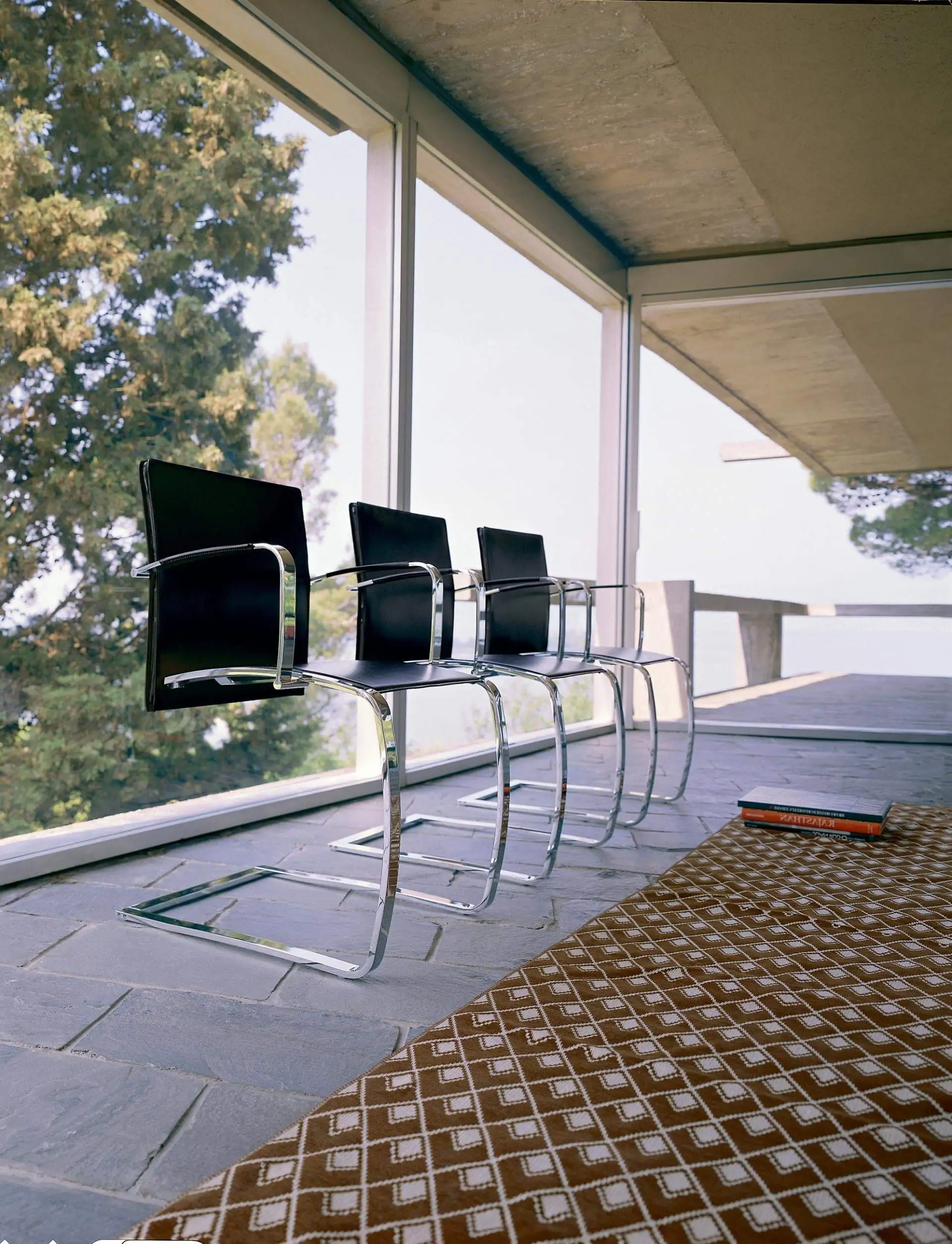 Lomacasa_Pellizzoni_Zen-扶手椅_畫廊-1