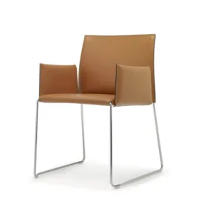 Enrico Pellizzoni Bizzy 扶手椅